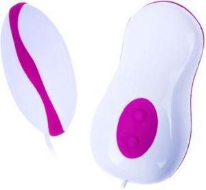 PRETTY LOVE AVERY WHITE